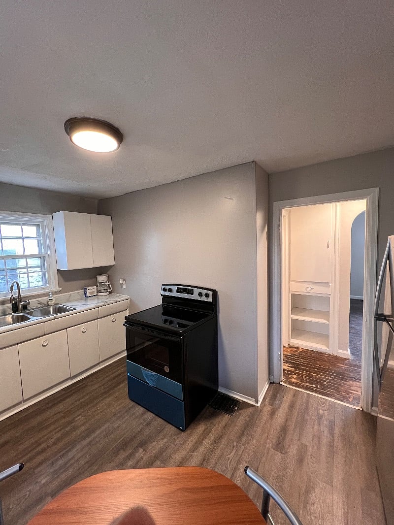 Furnished Finder property 457264_1 photo 7