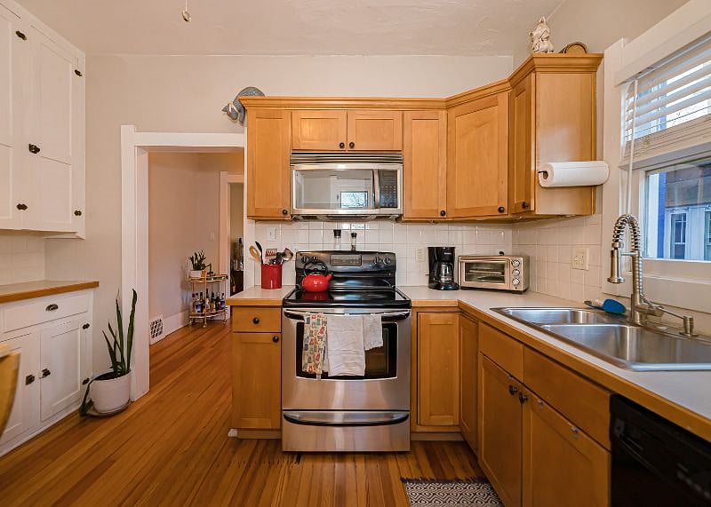 Furnished Finder property 457270_1 photo 9