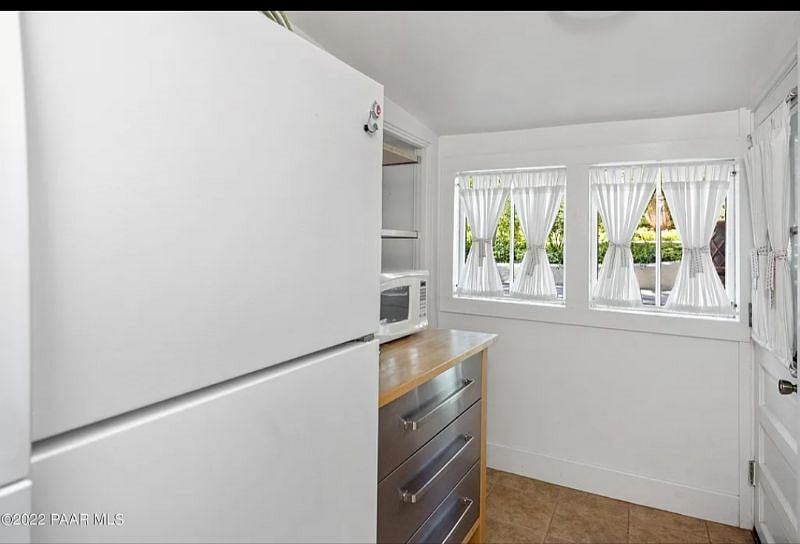 Furnished Finder property 457301_1 photo 9