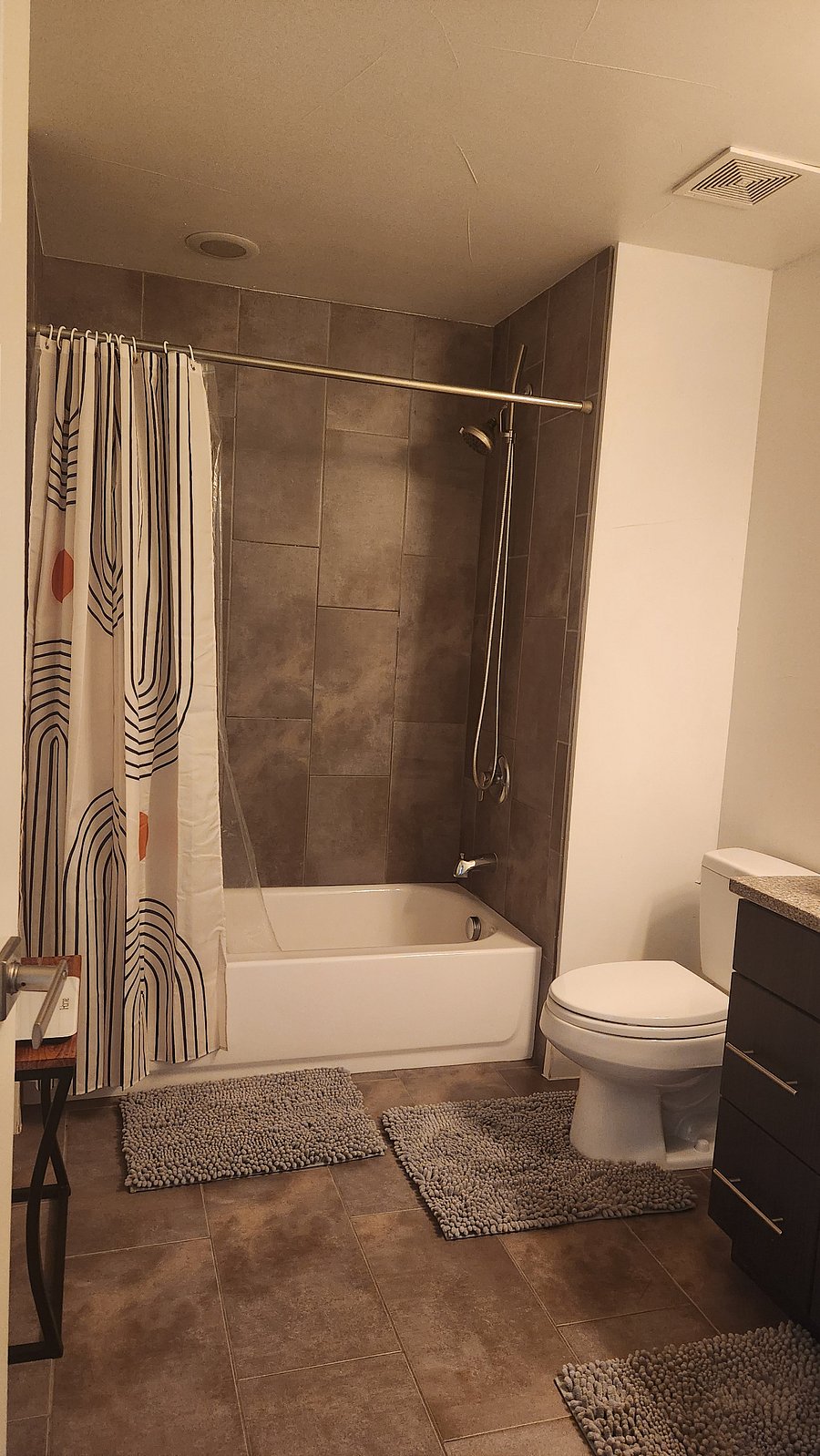 Furnished Finder property 457350_1 photo 9
