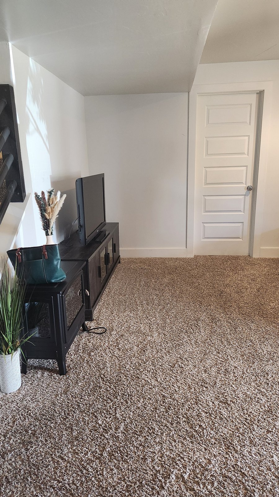 Furnished Finder property 457350_1 photo 11