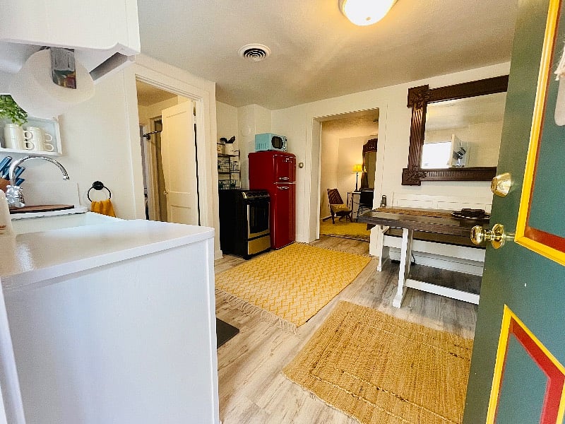Furnished Finder property 457375_1 photo 2
