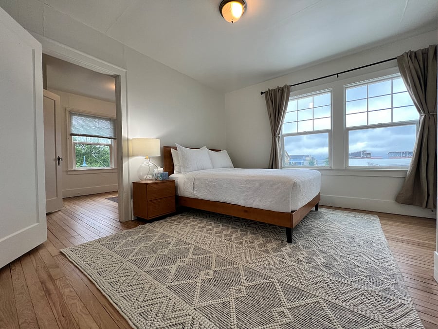 Furnished Finder property 457375_3 photo 4
