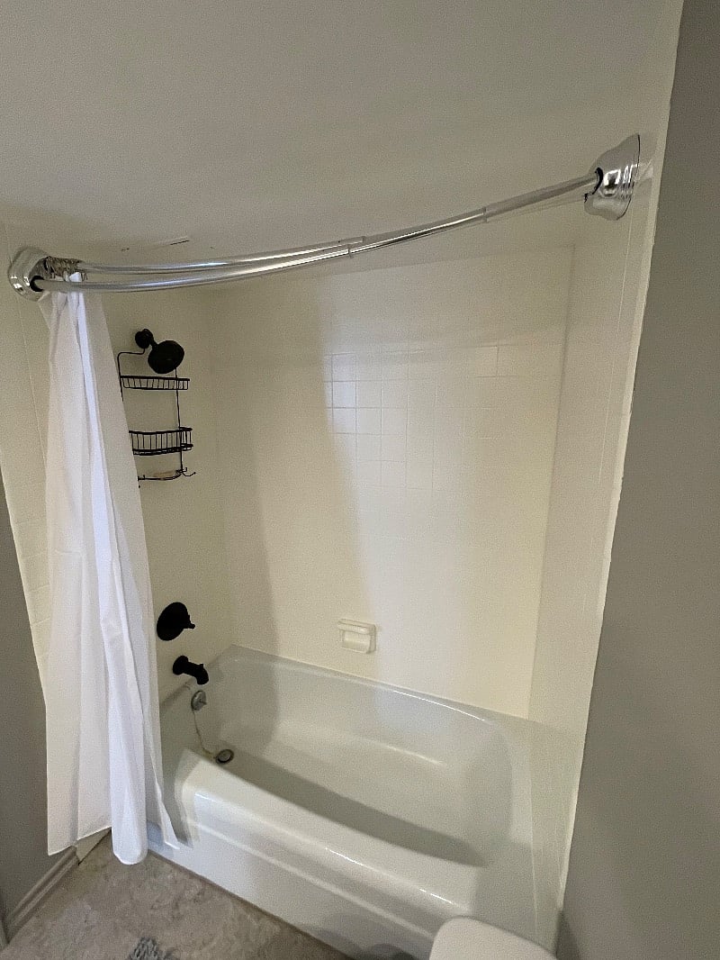 Still part of the bathroom