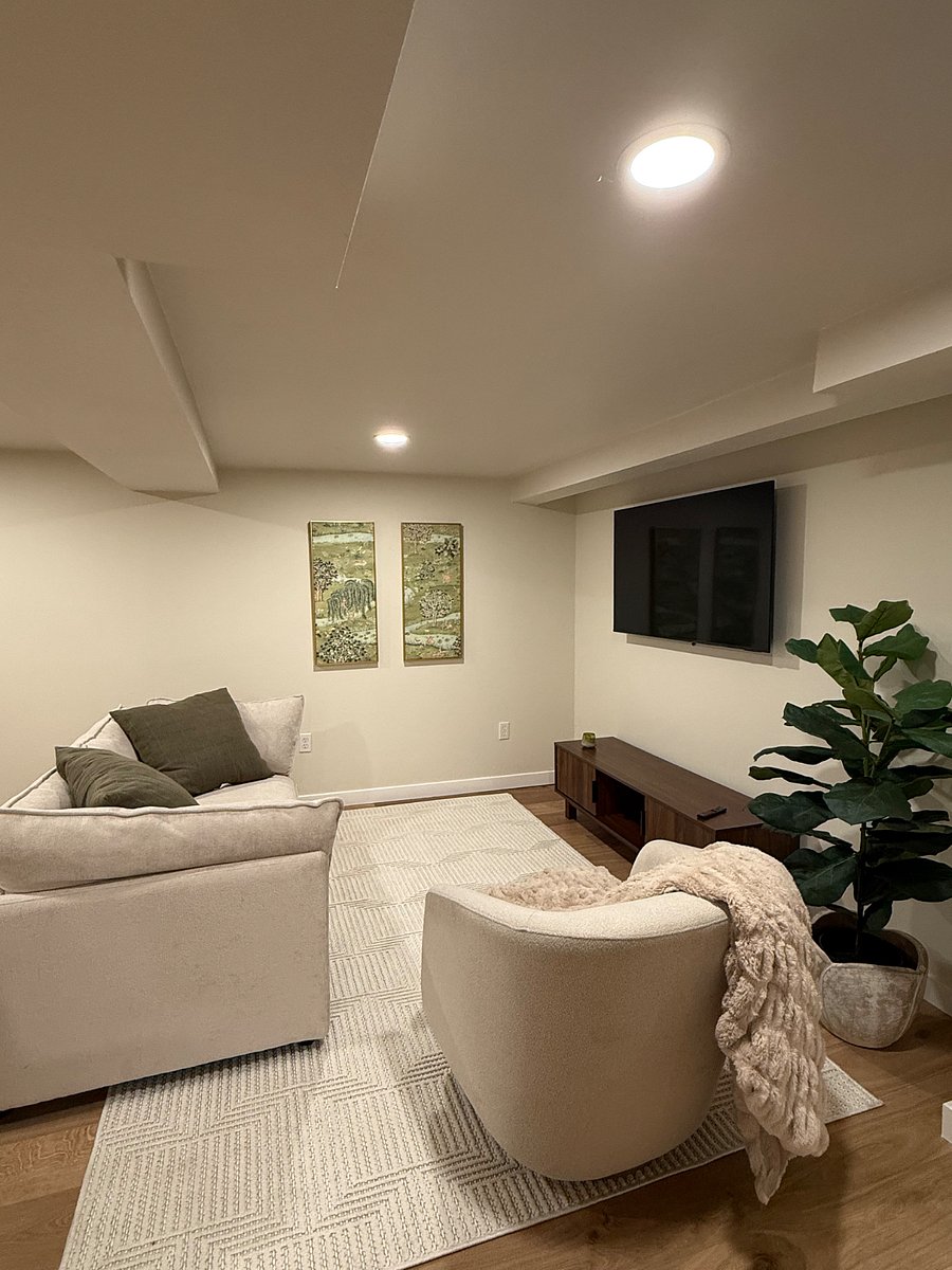 Furnished Finder property 457397_3 photo 3