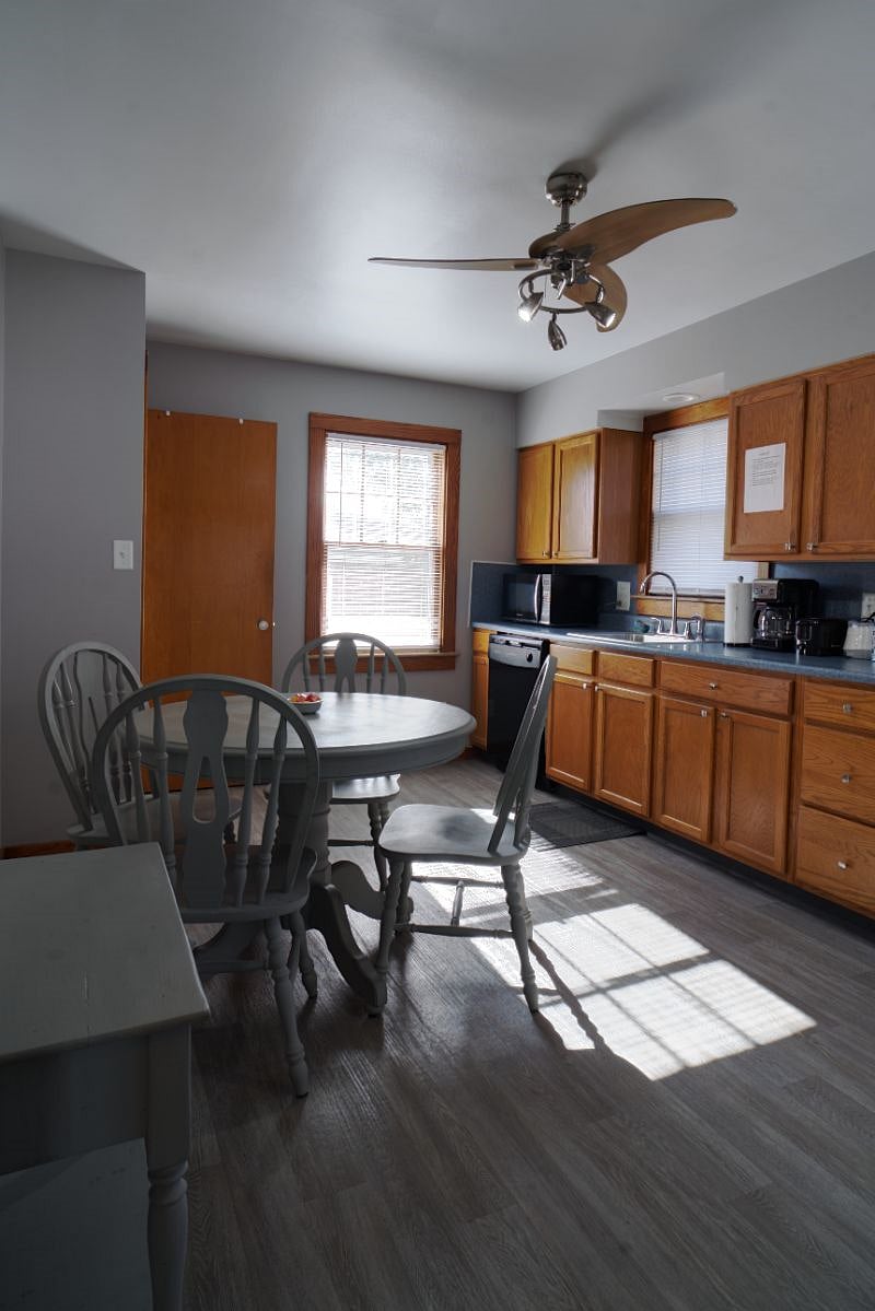 Furnished Finder property 457407_1 photo 3