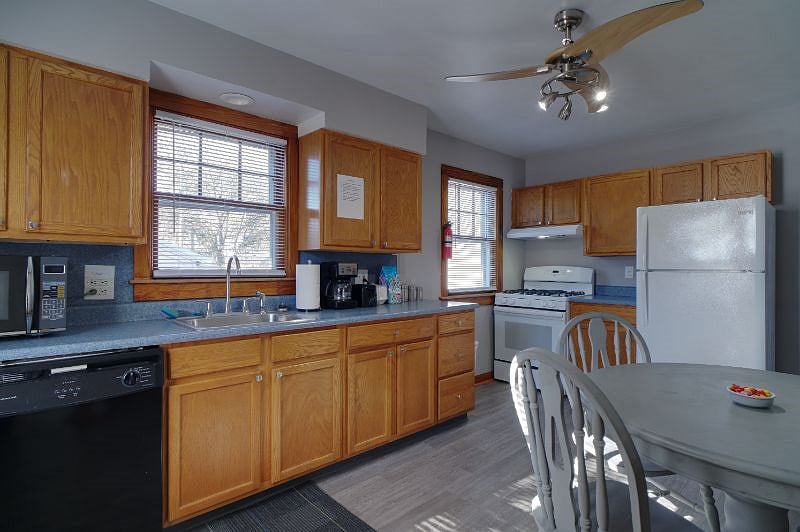 Furnished Finder property 457407_1 photo 4