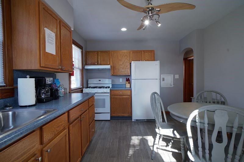 Furnished Finder property 457407_1 photo 10