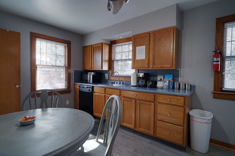 Furnished Finder property 457407_1 photo 11