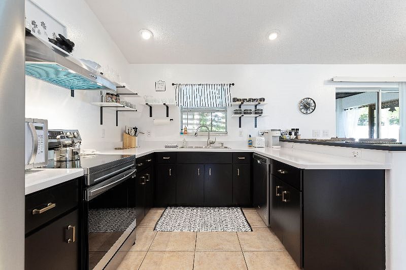 Furnished Finder property 457408_1 photo 13