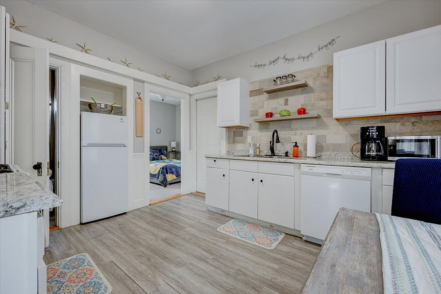 Furnished Finder property 457424_1 photo 18
