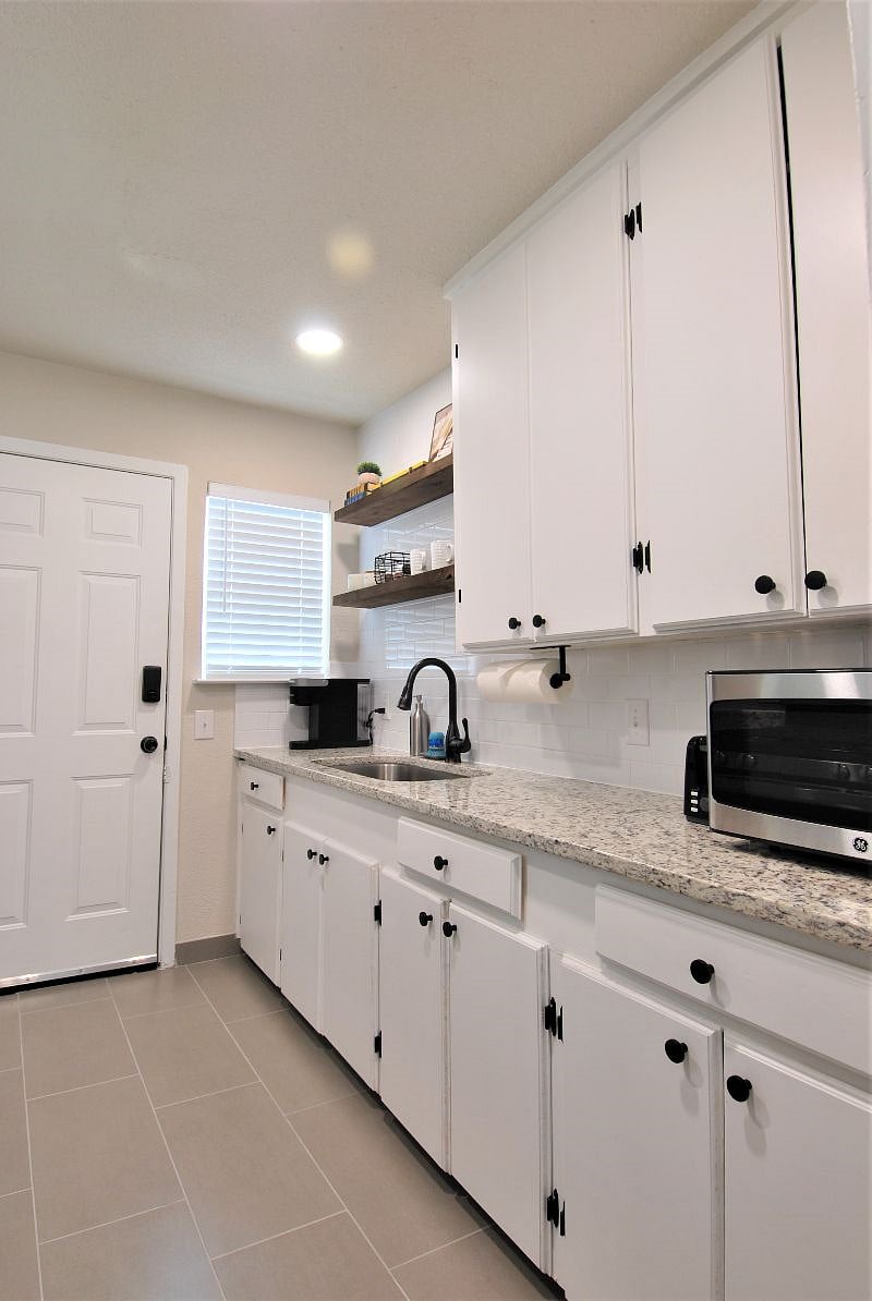 Furnished Finder property 457467_1 photo 12