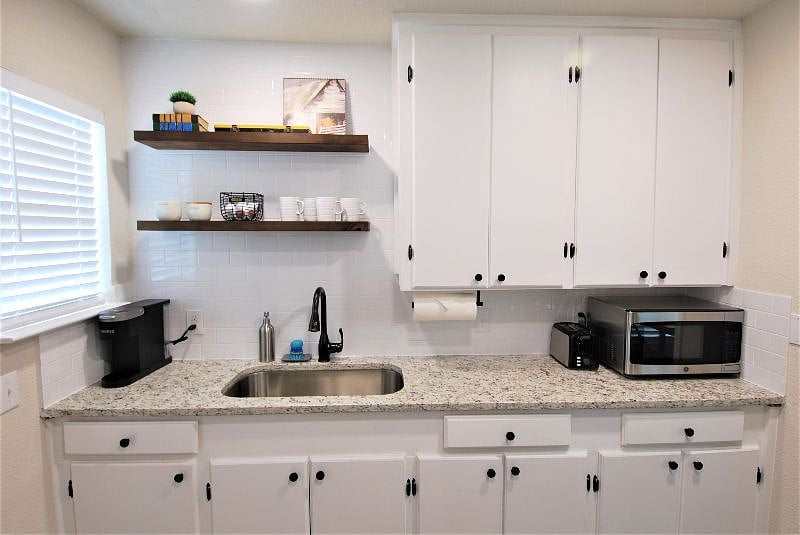 Furnished Finder property 457467_1 photo 13