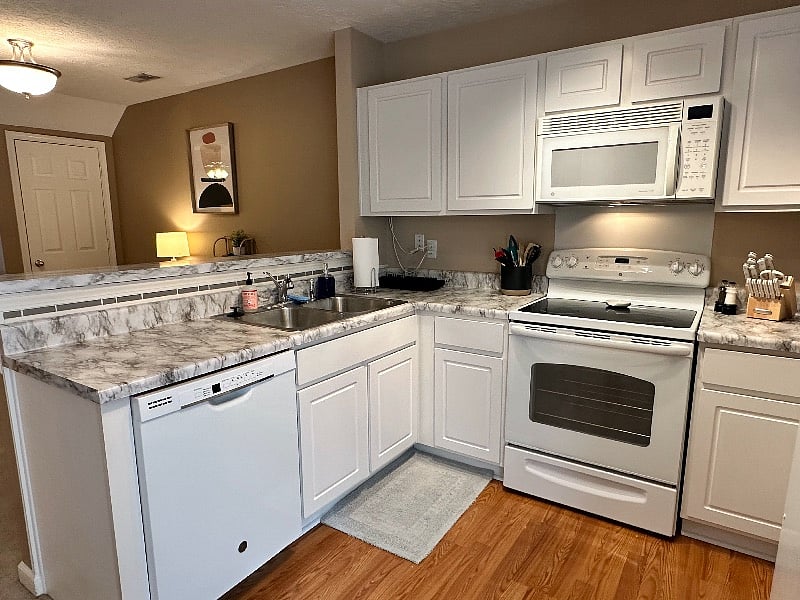 Furnished Finder property 457483_1 photo 11