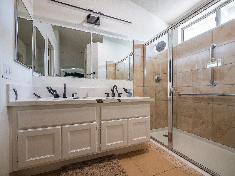 Furnished Finder property 457525_1 photo 9