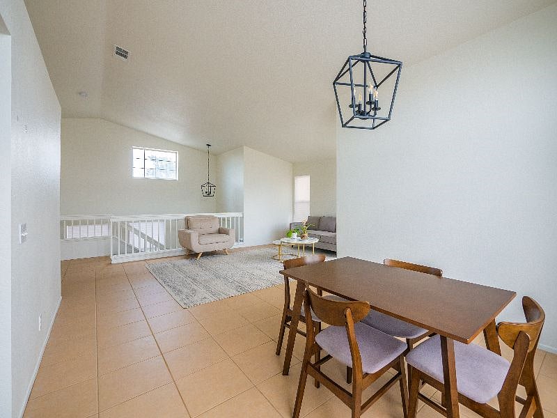 Furnished Finder property 457525_1 photo 17