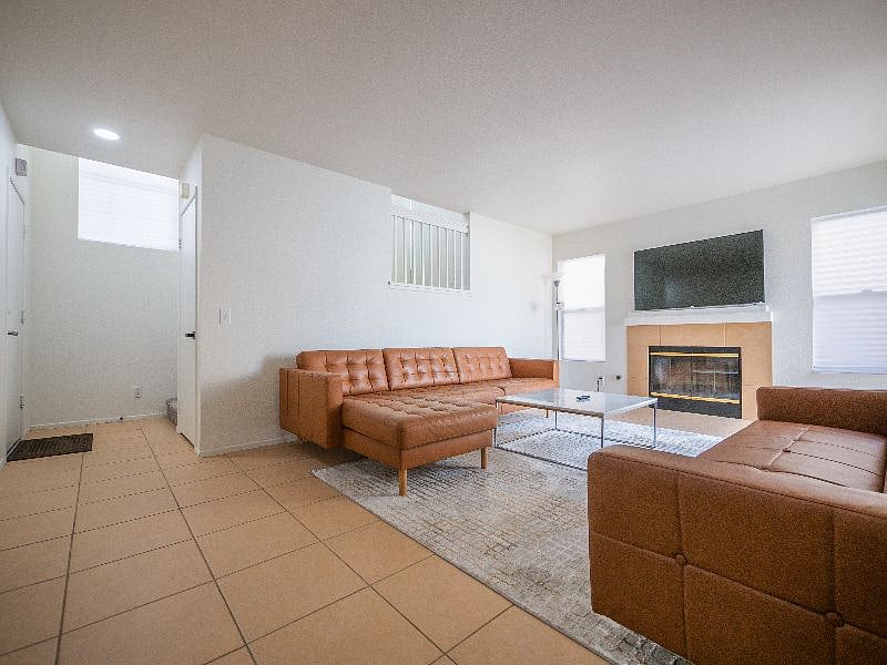 Furnished Finder property 457525_1 photo 20