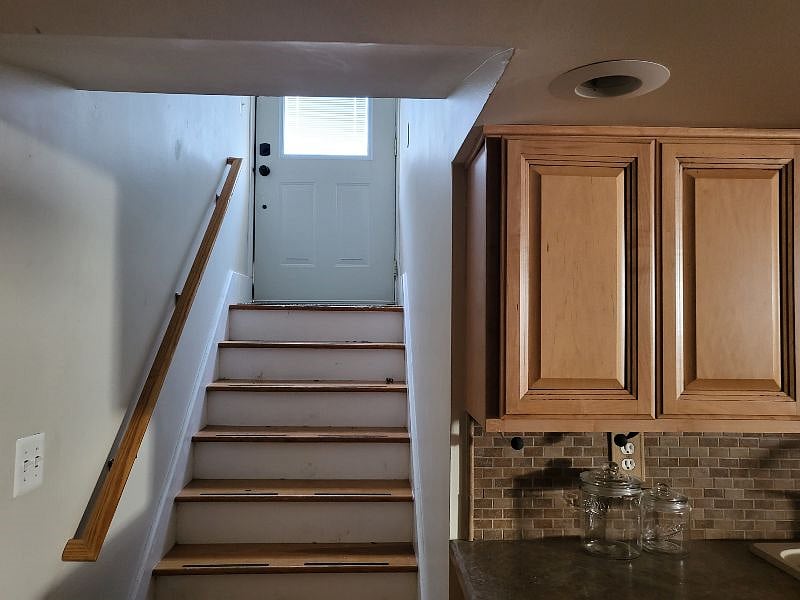 Furnished Finder property 457531_1 photo 3
