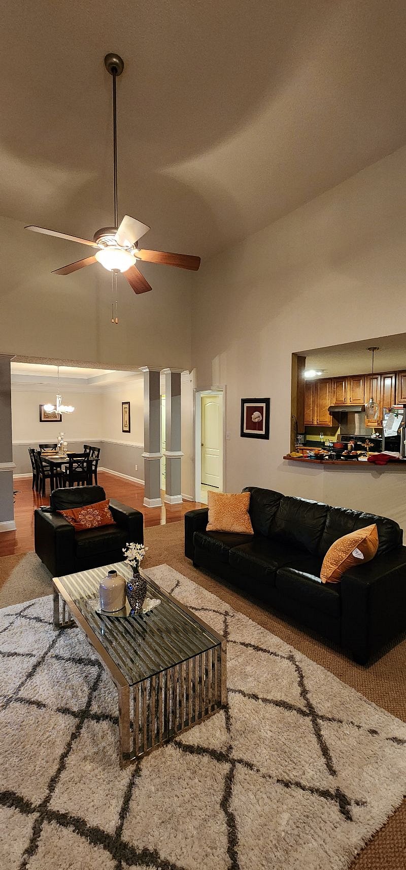 Furnished Finder property 457587_1 photo 1