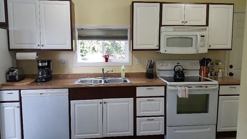 Furnished Finder property 457601_1 photo 6