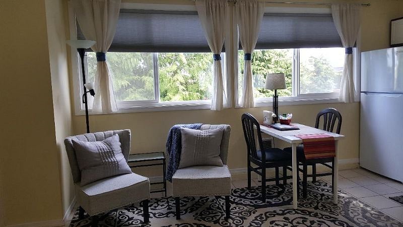 Furnished Finder property 457601_1 photo 8