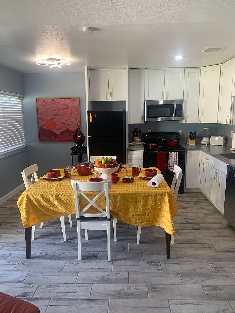 Furnished Finder property 457613_1 photo 2