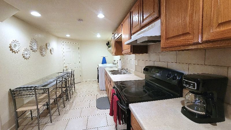 Furnished Finder property 457676_1 photo 17