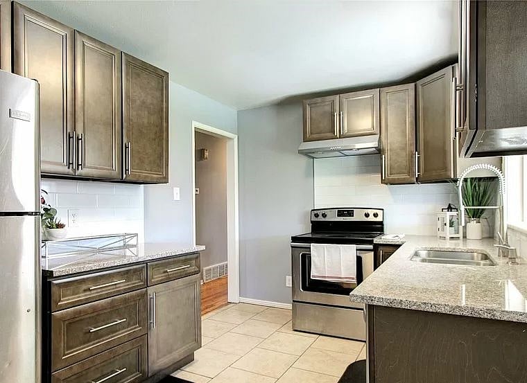 Furnished Finder property 457676_1 photo 3