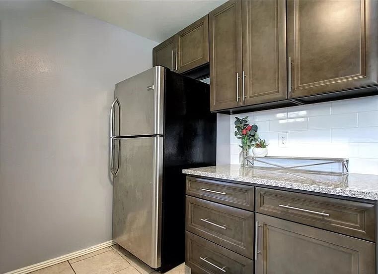 Furnished Finder property 457676_1 photo 5