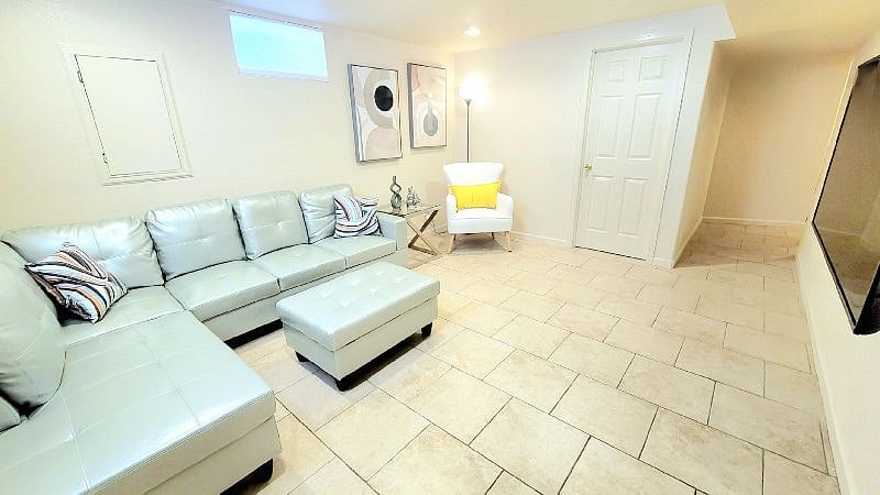 Furnished Finder property 457676_1 photo 15