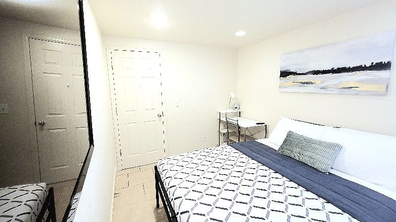 Furnished Finder property 457676_1 photo 27