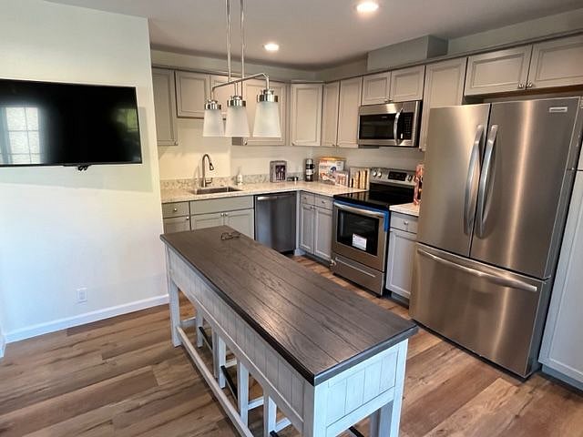 Furnished Finder property 457756_1 photo 3