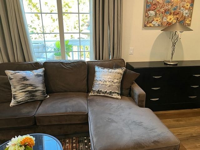 Furnished Finder property 457756_1 photo 8
