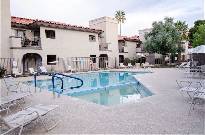 Furnished Finder property 457779_1 photo 17