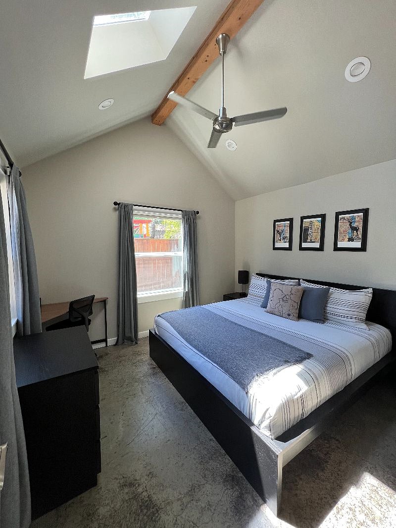 Bedroom with King Size Bed
