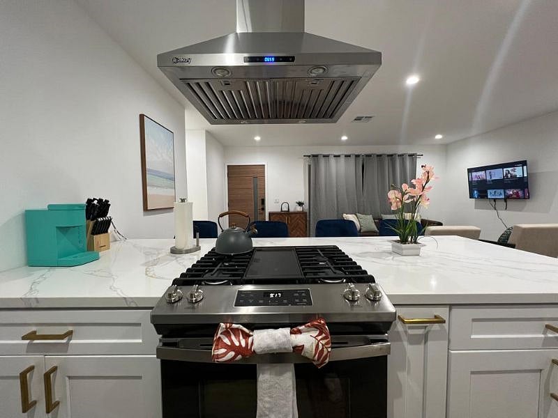 Furnished Finder property 457801_1 photo 7