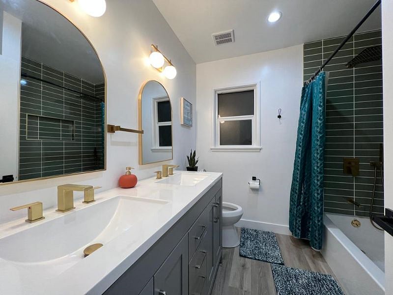 Furnished Finder property 457801_1 photo 13