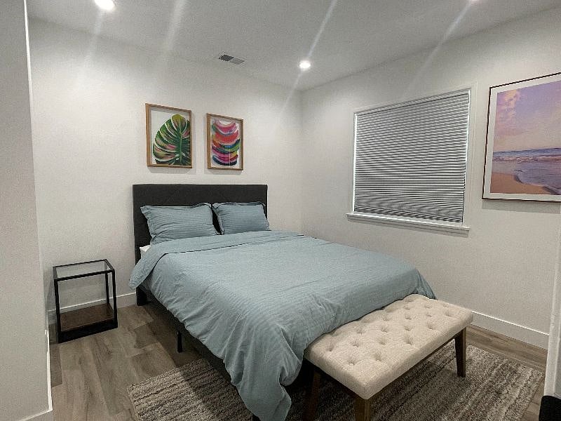 Furnished Finder property 457801_1 photo 16