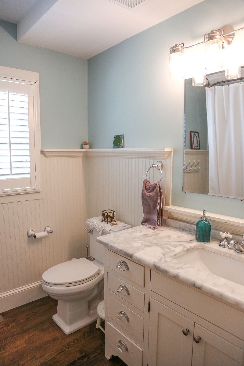 Main level bathroom