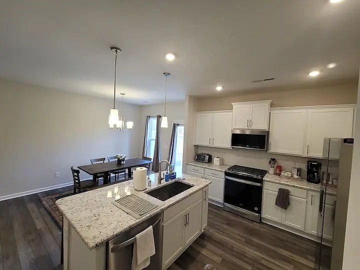 Furnished Finder property 457835_1 photo 16