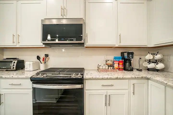 Furnished Finder property 457835_1 photo 13