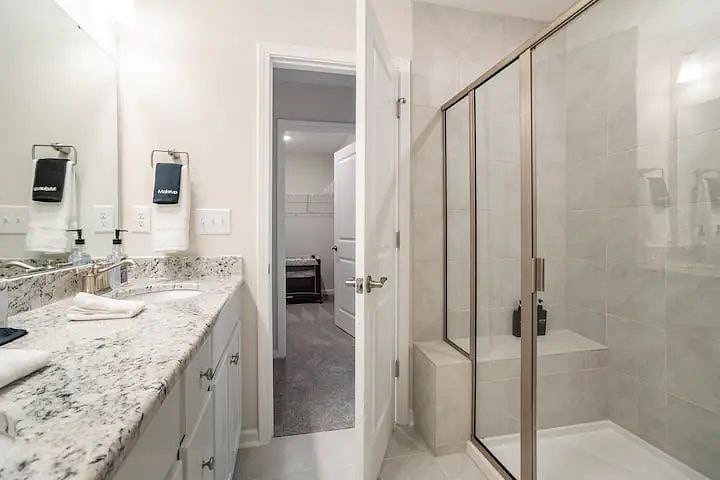 Furnished Finder property 457835_1 photo 27