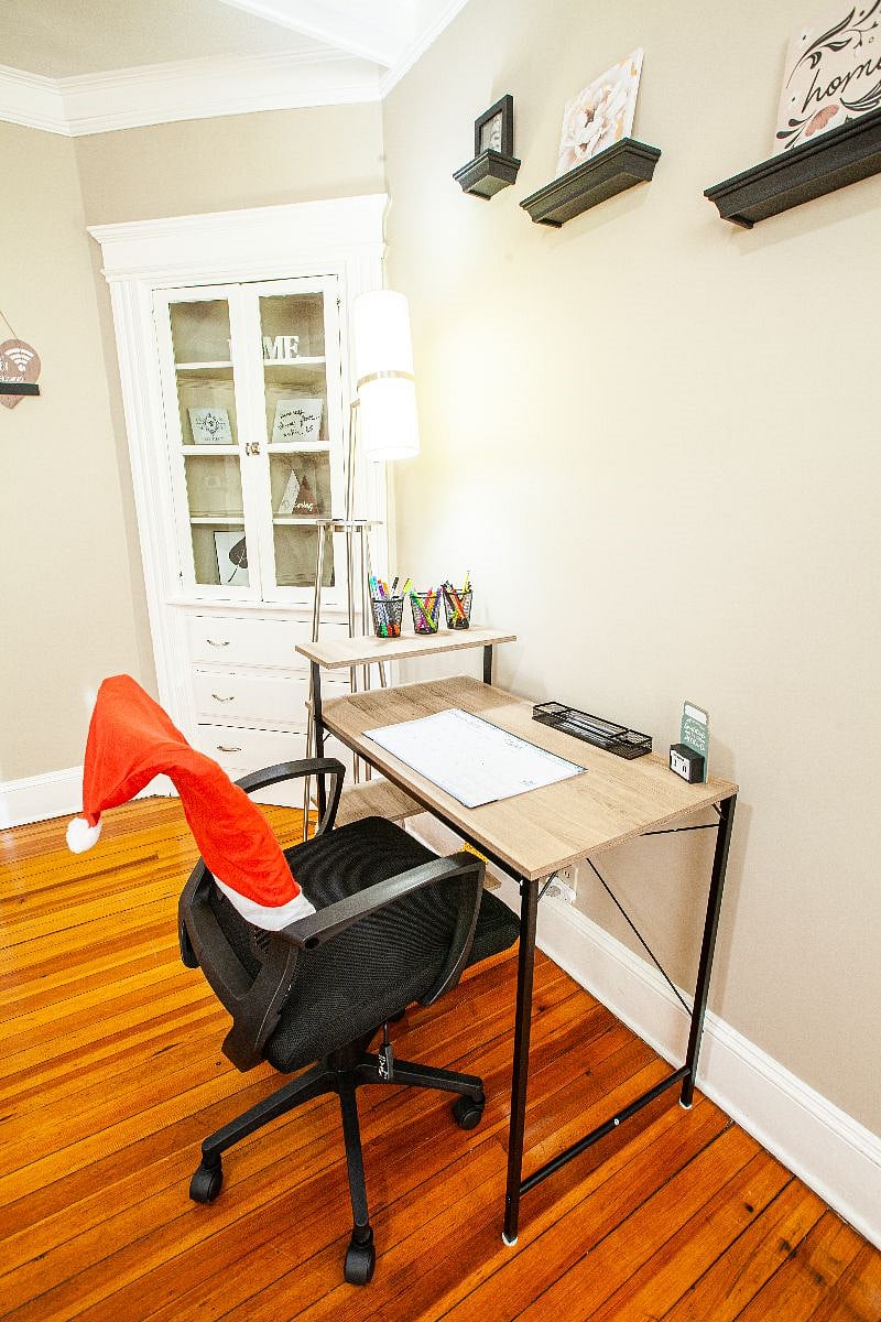 Furnished Finder property 457901_1 photo 17