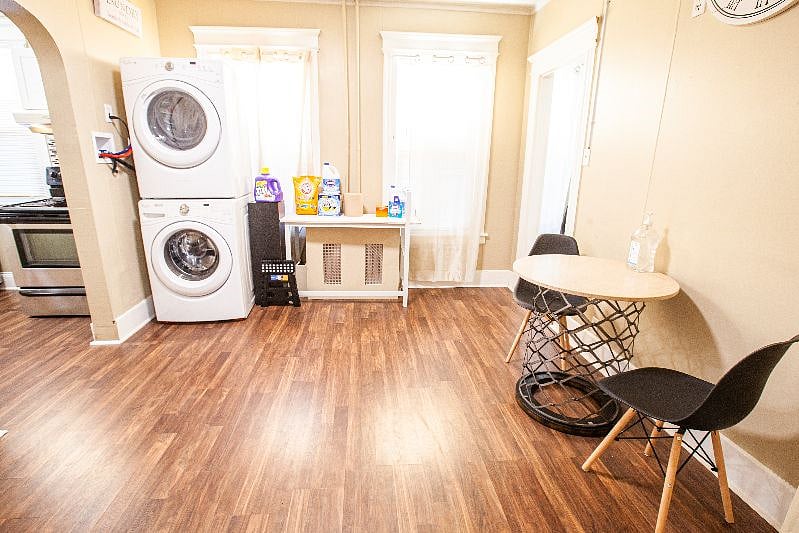 Furnished Finder property 457901_1 photo 30
