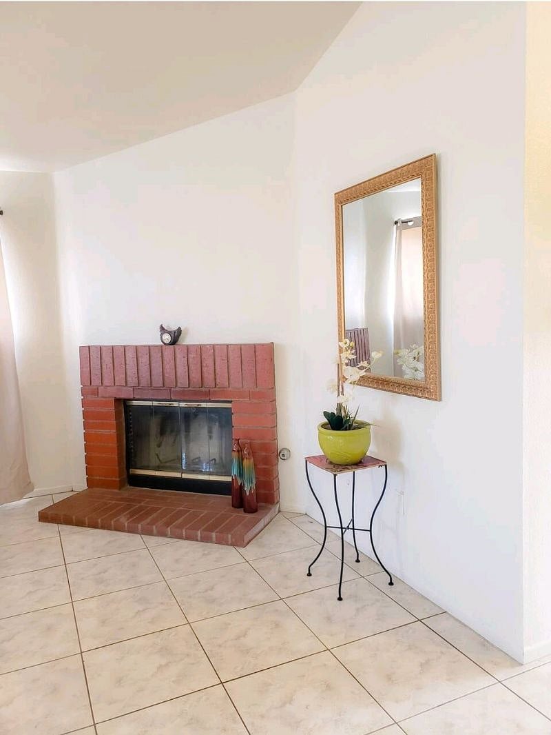 Furnished Finder property 457949_1 photo 11