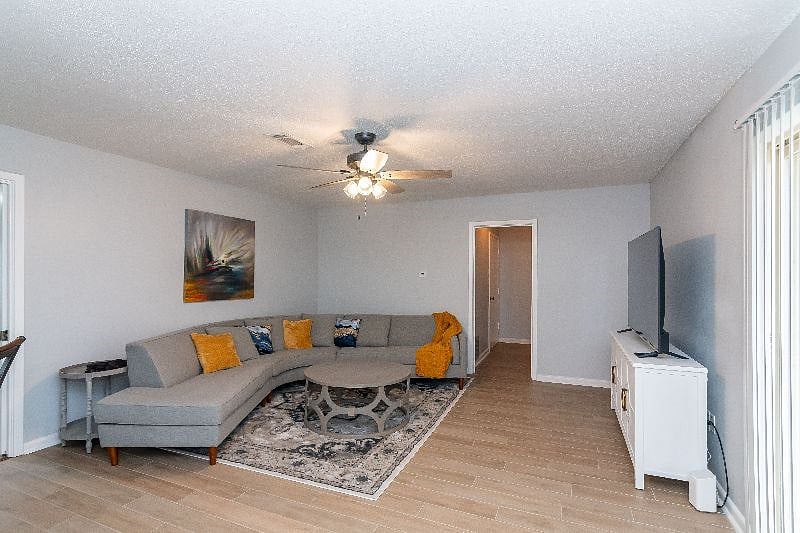 Furnished Finder property 457952_1 photo 16