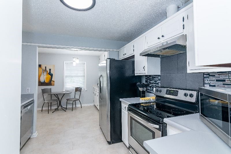 Furnished Finder property 457952_1 photo 17