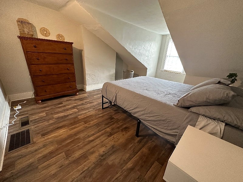 Top floor bedroom.