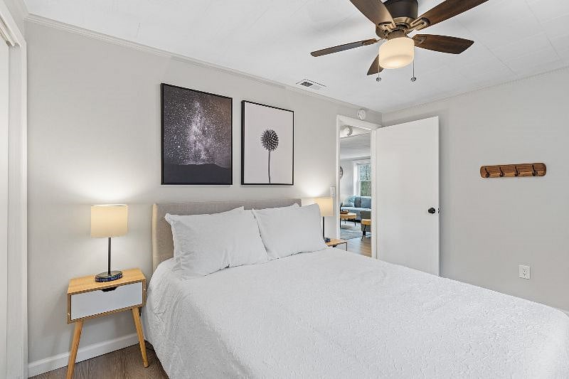 Furnished Finder property 458014_2 photo 25