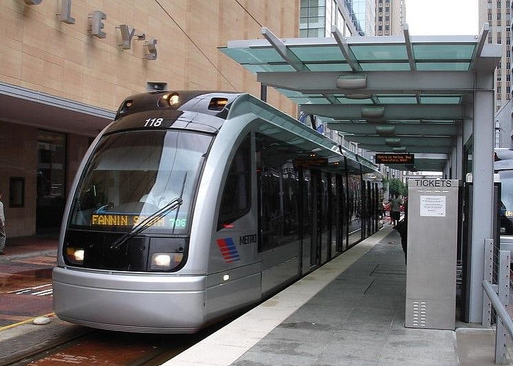 You can walk to the railway that goes down main street. Complex is also on the bus line.